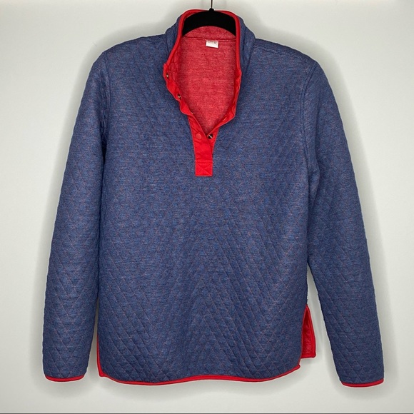 COPY - Marine Layer Reversible Diamond Quilted Pu… - Picture 3 of 9